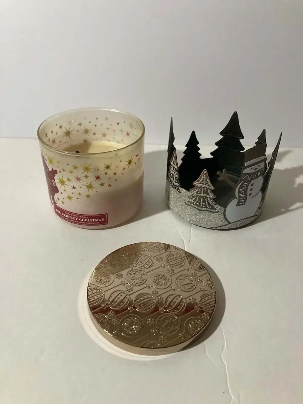 Bath & Body Works The Perfect Christmas 3-Wick Candle - Picture 8 of 10